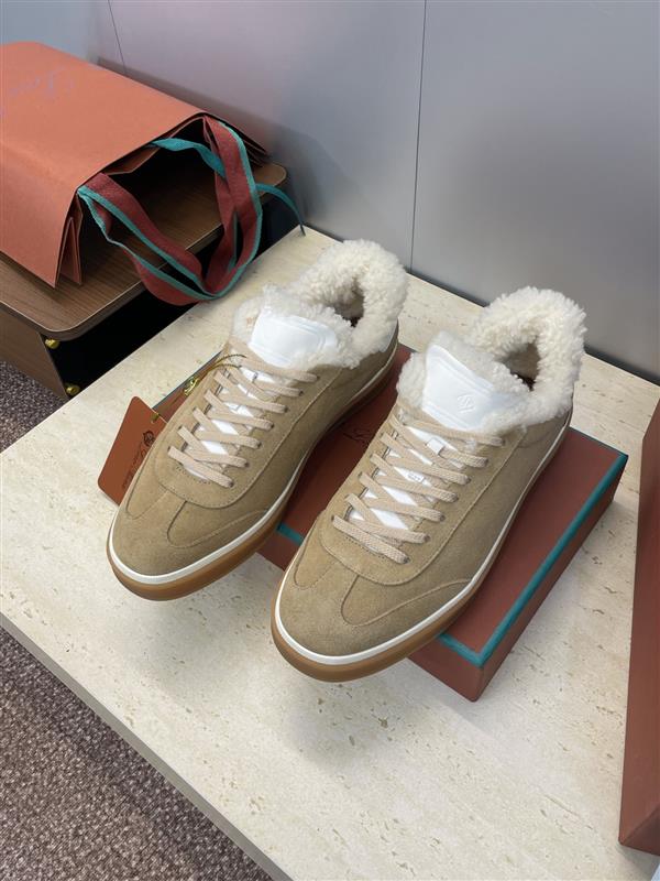 20251128153656752 340